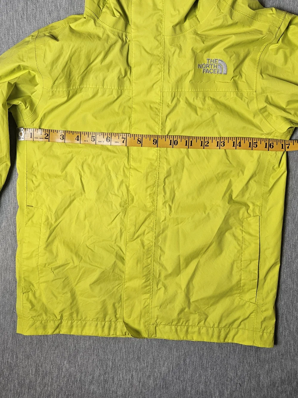 North Face Kids HyVent Rain Jacket Lime Yellow size M 10/12 Waterproof